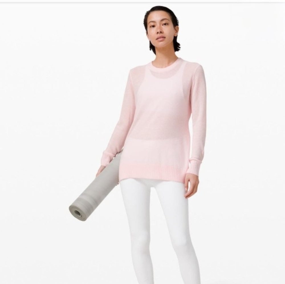 Lululemon Pink Knit Sweater Crewneck  | Medium Fit